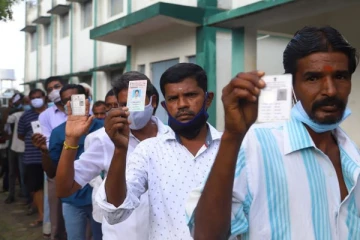 2-ம் கட்ட ஊரக உள்ளாட்சி தேர்தல் - வாக்குப்பதிவு தொடக்கம்