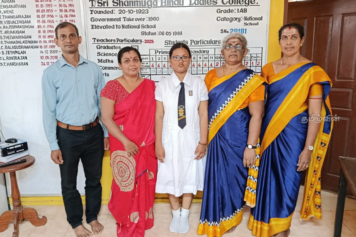 மூன்று துறைகளில் சாதனை படைத்த திருகோணமலை சண்முகா மகளிர் கல்லூரி | Shanmuga Women S College In Tirumala Achieves Feat