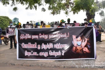 இனவாதிகளை திருப்திப்படுத்தவா இந்த அநியாய கைது? ரிஷாட் விடுதலை செய்யக் கோரி மன்னாரில் ஆர்ப்பாட்டம்