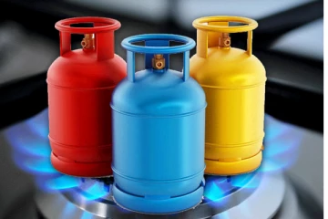 යළිත් ගෑස් මිල වැඩිවෙයි?.. නව මිල ගැනත් කියයි..