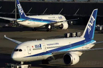 ஜப்பானில் இரு விமானங்கள் உரசி கொண்டதால் பரபரப்பு