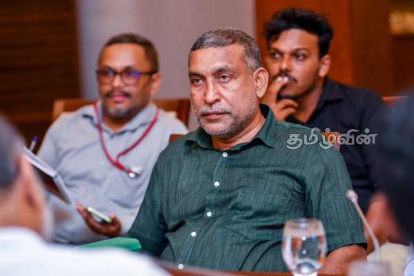 மன்னாரில் காற்றாலை அமைப்பு - ஜனாதிபதியுடனான சந்திப்பில் எடுக்கப்பட்டுள்ள தீர்மானம் | Wind Turbine System In Mannar Suspended One Month