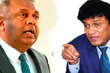 மங்களவிற்கு கண்ணீரால் விடையளிக்கும் மனோ