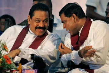 ".. එයා දැන් යහමගට හැරිලා කියලා විශ්වාස කරනවා.." යලිත් දේශපාලනයට ආ මහින්ද සහය දෙන කෙනා හෙළිකරයි..!
