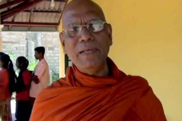 தலங்களின் செல்வங்களை திறைசேரிக்கு வழங்குங்கள் தேரர் கோரிக்கை