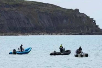 பிரித்தானியாவிற்குள் சட்டவிரோதமாக குடியேற முயன்றவர்களில் 5 பேர் உயிரிழப்பு!