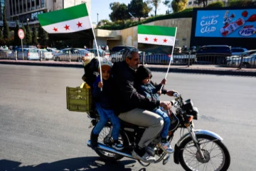 சிரியாவுக்கு தூதர்களை அனுப்பும் பிரான்ஸ்: பின்னணி