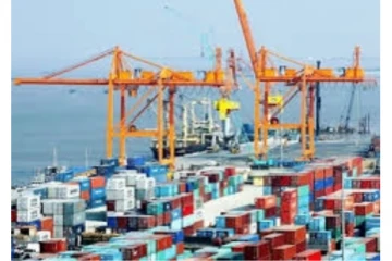 මේ ඇමතිවරුත් බැහැලම කරනවා.."වත්මන් ආණ්ඩුව ගැන රේගු නිලධාරීන් කියන කතාව..