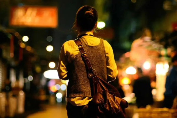 பெண்களுக்கு பாதுகாப்பான நகரங்களின் பட்டியல் - முதல் 25 இடத்தில் 7 தமிழக நகரங்கள் | Safest Cities For Women In India Chennai Tops