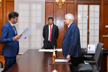 அமைச்சரான ஜீவன்; பட்டாசு கொளுத்தி கொண்டாட்டம்!