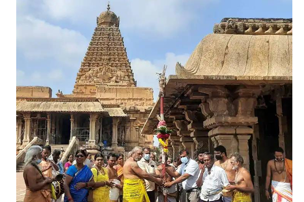 பிரம்மாண்டமாக நடைபெறும் சித்திரை திருவிழா தொடக்கம் - குவியும் பக்தர்கள் | Thanjavur Temple Chithirai Festival Starts Tamil