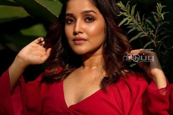 18 வயதானதும் இப்படியா!! அஜித் மகள் அனிகாவின் லேட்டஸ்ட் புகைப்படங்கள்.. | Anikha Surendran Latest Photoshoot Post Viral