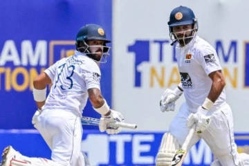 இலங்கை அணி முதல் நாளிலேயே 386 ஓட்டங்கள் குவிப்பு! சதம் விளாசிய வீரர்கள்