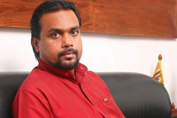 தாக்குதலில் இருந்து தப்பி ஓடிய விமல் | Vimal Escaped From The Attack