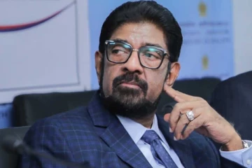 கட்டண நிலுவை மட்டுமன்றி வாடகையும் செலுத்தாத கெஹெலிய