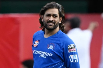 மோசடி விவகாரம் தொடர்பில் தோனியிடம் விளக்கம் கேட்ட நீதிமன்றம்