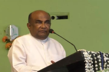 நாட்டின் ஆட்சியாளர் ஆட்சியை கைவிட்டு செல்ல ஏதுவான பிரச்சினை இன்னும் முடியவில்லை:எதிர்காலத்தில் பாரதூரமான நிலைமை ஏற்படலாம்-சபாநாயகர்