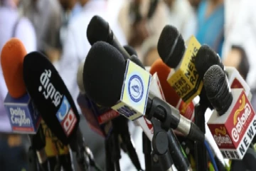 யாழில் பாடசாலை மாணவர்களுக்காகவும் சமூகத்திற்க்காகவும் களமிறங்கிய கல்வி அமைச்சின் செயலாளர்!