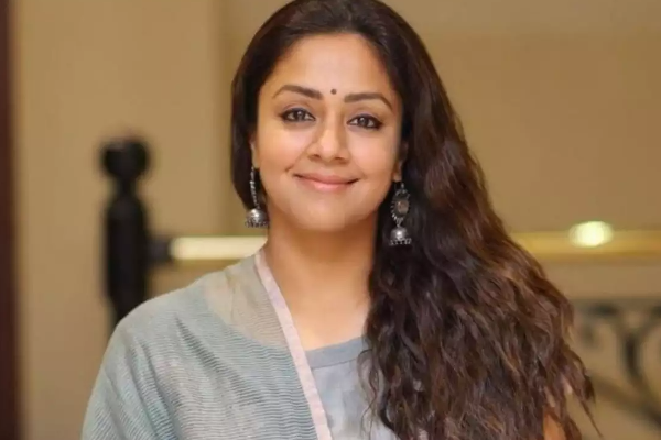 விஜய், அஜித், சூர்யாவிற்கு சவால் விட்ட நடிகை ஜோதிகா.. அந்த நடிகரை போல் இவர்களால் செய்ய முடியுமா | Jyothika Challenge To Ajith Vijay Suriya விஜய், அஜித், சூர்யாவிற்கு சவால் விட்ட நடிகை ஜோதிகா.. அந்த நடிகரை போல் இவர்களால் செய்ய முடியுமா | Jyothika Challenge To Ajith Vijay Suriya