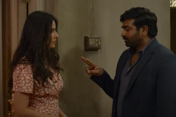 விஜய் சேதுபதி - கத்ரீனா கைப் நடித்துள்ள 'மெரி கிறிஸ்துமஸ்' படத்தின் ட்ரெய்லர்