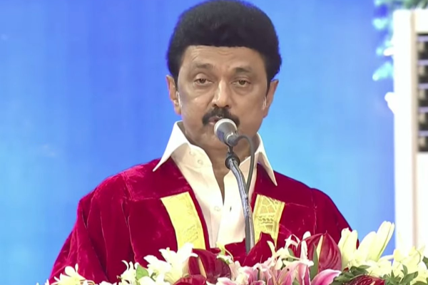 பிரதமர் கையால் பட்டம் பெறுவது பெருமை..அண்ணா பல்கலைக்கழக பட்டமளிப்பு விழாவில் மு.க.ஸ்டாலின் உரை - தமிழ்நாடு