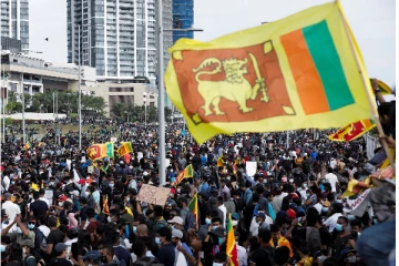 போராட்டத்தில் ஈடுபட்டுள்ள இளைஞர்களுக்கு ஆதரவாக தனியார் பேருந்து சேவை!