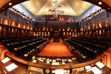 கொழும்பு துறைமுக நகர் ஆணைக்குழு சட்டம் திருத்தங்களுடன் நாடாளுமன்றில் சமர்ப்பிக்கப்படும்