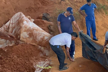 வன்னியில் உள்ள பாரிய புதைகுழிகள் : விசாரணைகளுக்காக ரேடார் இயந்திரங்களை கொண்டுவர ஆயத்தம் (Photos)