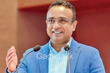 මනූෂ නානායක්කාරත් අමාත්‍ය ධුරයෙන් ඉල්ලා ඉල්ලා අස්වෙයි.