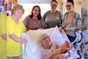 98 வயதில் 500-க்கும் மேற்பட்ட பேரக்குழந்தைகள்; புதிதாக பிறந்த கொள்ளுப் பேரக்குழந்தையை முதன்முறையாக சந்திக்கும் அதிர்ஷ்டசாலி பாட்டி!