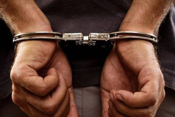 ஓரினச் சேர்க்கை தொடர்பில் கைதான பேக்கரி உரிமையாளர் | Bakery Owner Arrested For Homosexuality