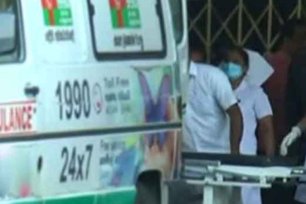 ராகமவில் பேருந்து விபத்து: ஒன்பது மாணவர்கள் உட்பட 12 பேர் காயம் | Bus Accident 12 People Including Children Injured