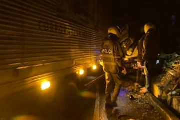 அதிகாலையில் இலங்கையை உலுக்கிய விபத்து ; உயர்வடைந்த பலி எண்ணிக்கை