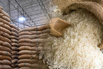 சுங்கத்தில் 4,000 மெட்ரிக் தொன் அரிசி தடுத்து வைப்பு