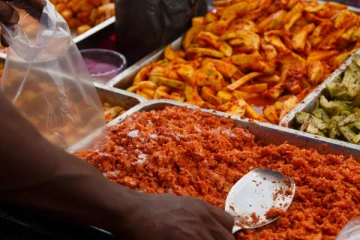 உணவு கையாளுபவர்களுக்கு பயிற்சி