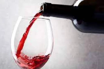 மது பிரியர்களுக்கு மகிழ்ச்சி செய்தியை வெளியிட்ட ஒயின் தயாரிப்பு நிறுவனம்