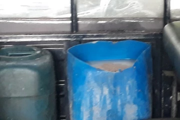 மட்டக்களப்பில் கஞ்சா கசிப்பு வியாபாரி கைது 70 லீற்றர் கோடா மீட்பு