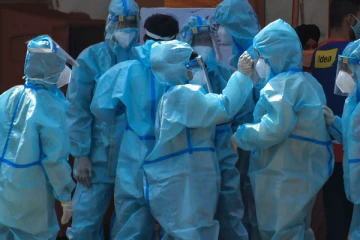 இந்தியாவில் அதிகரித்து வரும் கோவிட்: ஒரே நாளில் 4000க்கும் மேற்பட்டோருக்கு தொற்று!