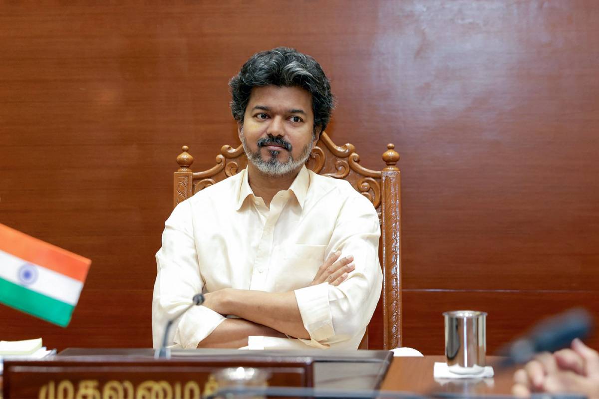 அரசு பணி நியமனத்துக்கான வயது வரம்பை 5 ஆண்டுகள் உயர்த்திய முதல்வர் விஜய் | Cm Vijay Increased Tnpsc Age Limit 5 Years அரசு பணி நியமனத்துக்கான வயது வரம்பை 5 ஆண்டுகள் உயர்த்திய முதல்வர் விஜய் | Cm Vijay Increased Tnpsc Age Limit 5 Years