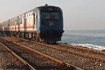 அவசர பணிக்காக முக்கிய ரயில் பாதை மூடப்பட்டது