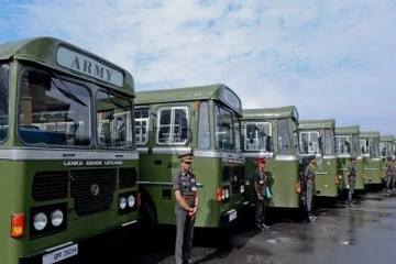 கிளீன் ஸ்ரீலங்கா திட்டம் ; 76 இராணுவ வாகனங்கள் மறுசீரமைப்பு
