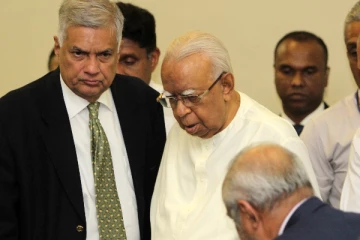 ரணில் விக்ரமசிங்கவை நம்பி ஏமாற்றமடைந்த சம்பந்தன்!