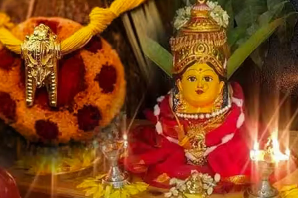 2025 வரலட்சுமி விரதம் எப்பொழுது? அன்று செய்யவேண்டிய வழிபாடுகள் | Varalakshmi Viratham 2025 Worship In Tamil