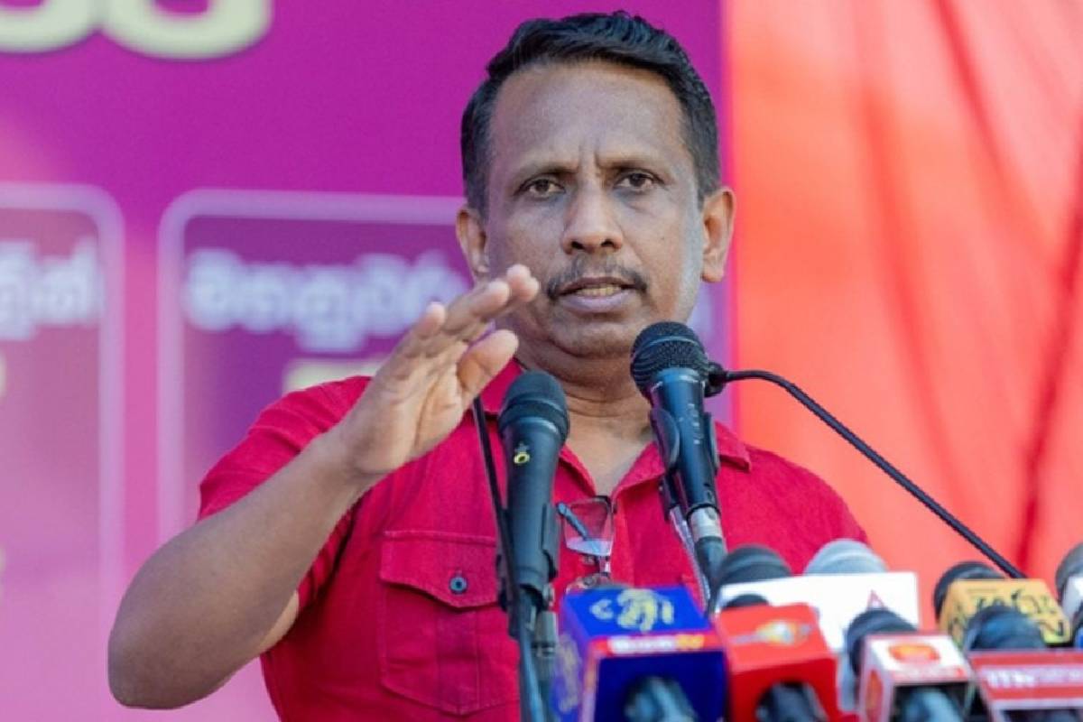 எதிரணியினரின் பேரணிகளுக்கு அரசு ஒருபோதும் அஞ்சமாட்டாது! என்பிபி அமைச்சர் திட்டவட்டம் | The Government Will Not Be Intimidated By Anything எதிரணியினரின் பேரணிகளுக்கு அரசு ஒருபோதும் அஞ்சமாட்டாது! என்பிபி அமைச்சர் திட்டவட்டம் | The Government Will Not Be Intimidated By Anything