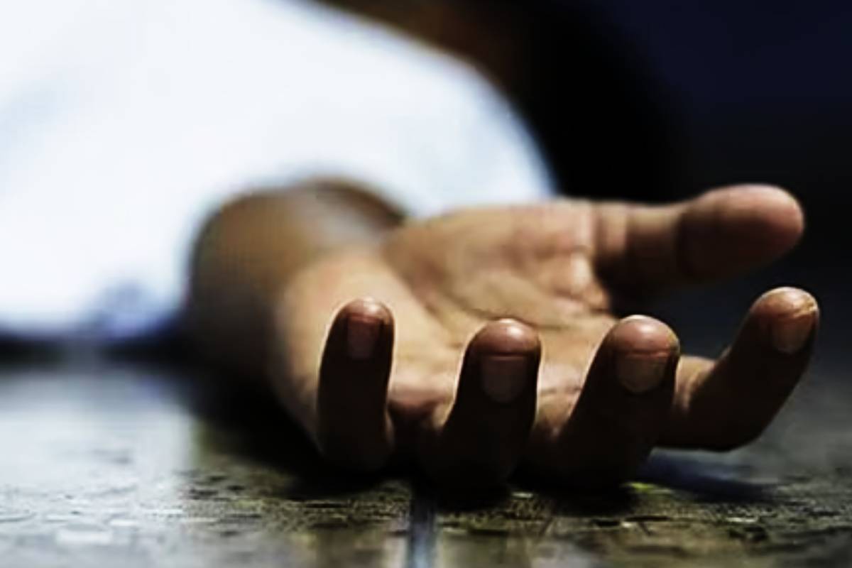 வாடகை வீட்டிலிருந்து சடலமாக மீட்கப்பட்ட சட்டக் கல்லூரி மாணவி! | Panadura Law Student Found Dead In Rented House வாடகை வீட்டிலிருந்து சடலமாக மீட்கப்பட்ட சட்டக் கல்லூரி மாணவி! | Panadura Law Student Found Dead In Rented House