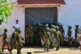 ලංකාවම උණුසුම් කරමින් ආරක්ෂාව සම්බන්ධයෙන් හදිසි රැස්වීමක් - මීගමුව සහ මහර වගේම බන්ධනාගාරවල වෙන්න යන තවත් විනාසයක් ගැන බුද්ධි තොරතුරක්