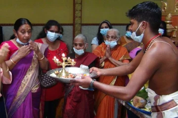 சுபகிருது புத்தாண்டை சமய வழிபாடுகளுக்கு முதலிடத்தை கொடுத்து கொண்டாடிய மலையக மக்கள் (Photos)