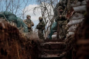 ரஷ்யப் படைகளை தடுக்க... உக்ரைனுக்கு பாரிய ஆயுதங்களை வழங்கும் ஜோ பைடன்!