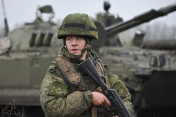 ஹிட்லரிடம் இருந்து தப்பித்தவர் புடினால் கொல்லப்பட்டார்!