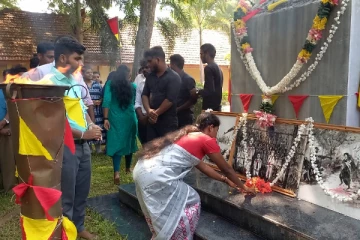 யாழ். பல்கலைக்கழக முள்ளிவாய்க்கால் நினைவு தூபியில் நினைவேந்தல்: கஞ்சி வழங்கி அனுஷ்டிப்பு (Photos)